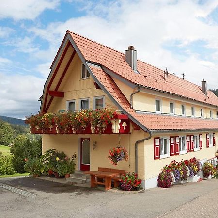 Gasthof-Pension Berghof Enzklösterle Exterior foto